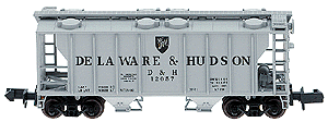 PS2 2-Bay Covered Hopper -- D&H