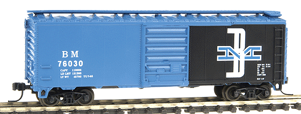 40' PS-1 Boxcar w/AccuMate(R) Couplers -- Boston & Maine #76030 (blue, black, white)