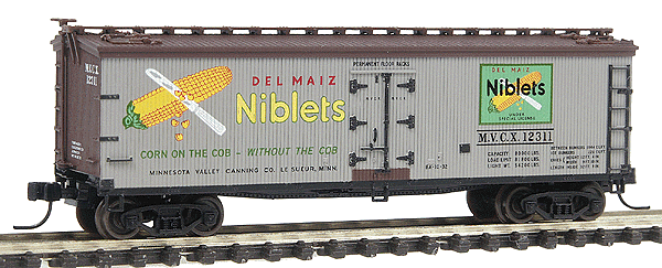 Steam Era Classics (TM) 40' Wood Refrigerator Car - Assembled -- Del Maiz Niblets #12311 (gray, brown)
