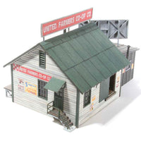 United Farmers Co-op -- Laser-Cut Wood Kit - 7 x 4-1/2 x 4" 17.8 x 11.4 x 10.2cm