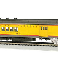 72' Heavyweight Combine w/4-Window Door - Ready to Run -- Union Pacific #2512 (Armour Yellow, gray)