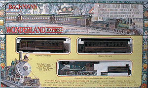 On30 Train Sets -- Wonderland Express(TM) Christmas Village Passenger Set