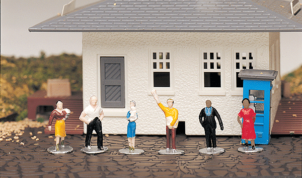 Figures -- Standing People pkg(6)