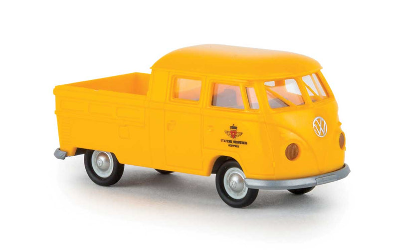 1960-1963 Volkswagen Pritsche T1b Crew-Cab Pickup Truck - Assembled -- Statens Vegvesen (yellow, black, Norwegian Lettering)