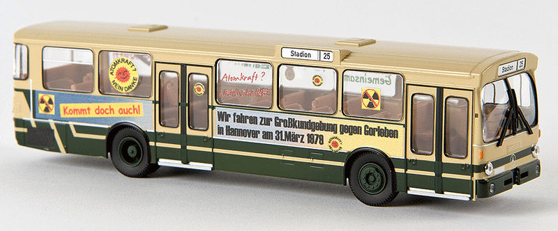 1967-1970s Mercedes-Benz O 305 City Bus - Assembled -- Auf zur Demo! (ivory, green, German Lettering)
