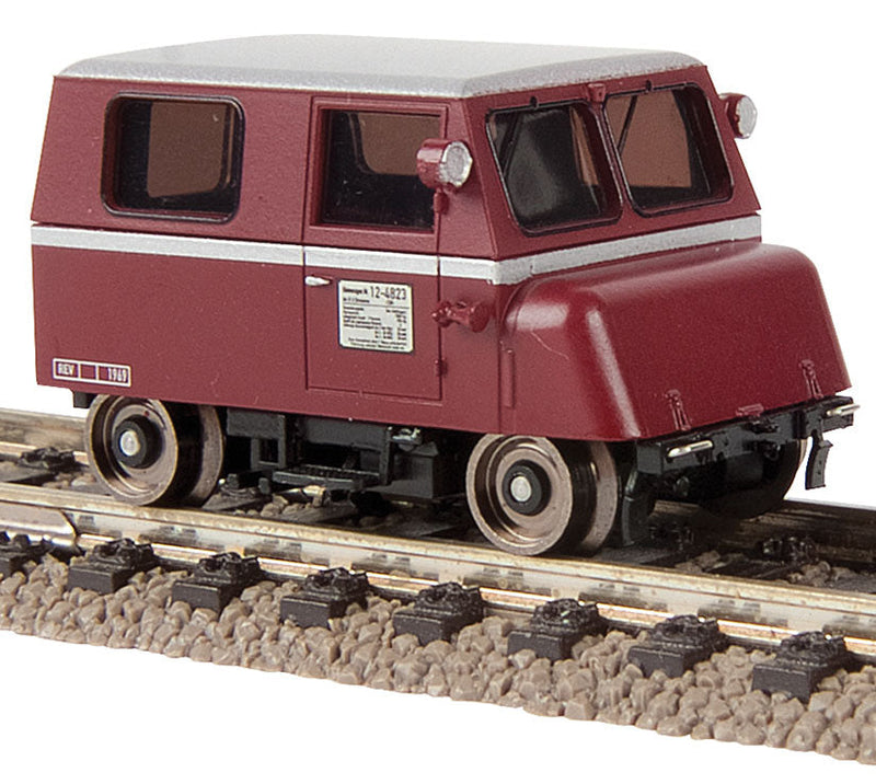 KLV 12 Speeder - Unpowered -- German Federal Railroad DB #12-4823