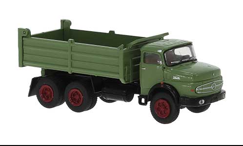 1970s Mercedes-Benz LAK 2624 Dump Truck - Assembled -- Green, Red