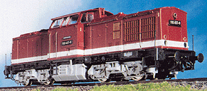 Diesel BR 110 Powered -- DR