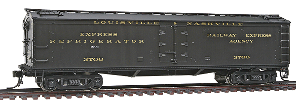 Paragon(TM) Series General American (GACX) 53'6" Wood Express Reefer -- Louisville & Nashville #3706 (Pullman Green)
