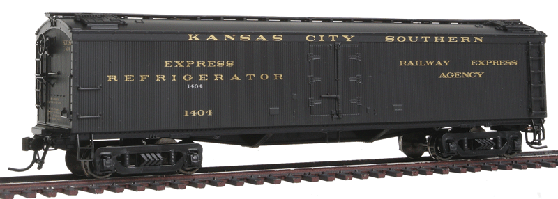 General American (GACX) 53'6" Wood Express Reefer - Ready to Run -- Kansas City Southern #1404 (Pullman Green)