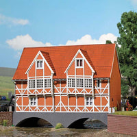 Half-Timber Wismar Bridge House -- Laser-Cut Kit - 6-15/16 x 5-1/2 x 5-1/2" 17.6 x 14 x 14cm