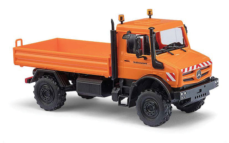 2014 Mercedes-Benz Unimog U 5023 Heavy-Duty Low-Side Truck - Assembled -- Street Department (orange, red, white, German Lettering)
