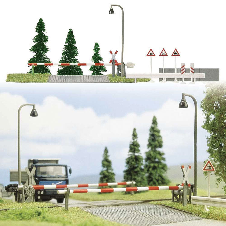 European-Style Grade Crossing Set w/Gates & Details
