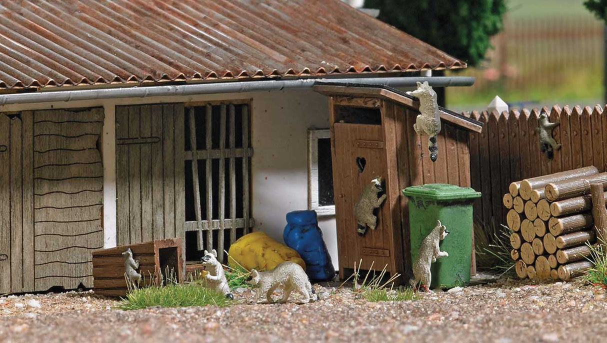 Raccoons - Action Set -- 5 Adult and 2 Young Raccoons, Wood Fence, Wood Pile, Trash Can, Cart, Outhou-1