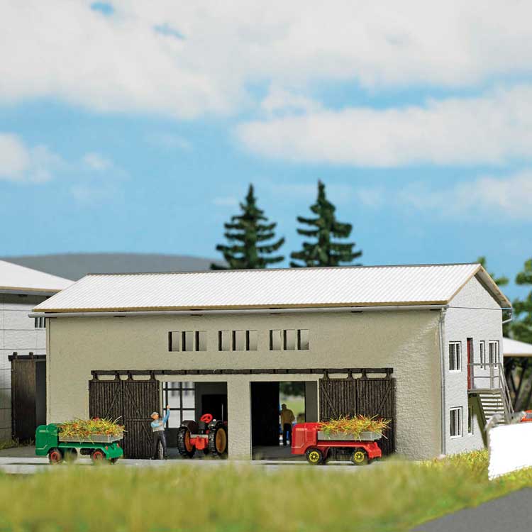 LPG Garage and Workshop -- Laser-Cut Card Kit - 4-3/8 x 2-3/4 x 1-7/8" 11.1 x 7 x 4.8cm-1