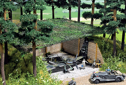 Camouflaged Field Hanger - Kit