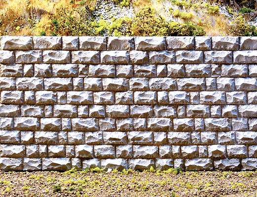 Cut Stone Retaining Wall -- Large - 6-3/4 x 3-1/2" 17.1 x 8.9cm
