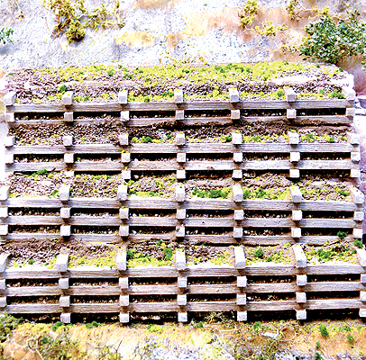 Stepped Timber Retaining Wall -- Large for HO & O Scales