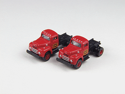 Mini Metals 1954 International R-190 Semi-Tractor -- Chicago Express pkg(2)