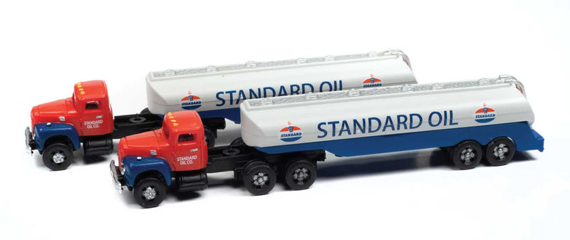 1954 IH R-190 Tractor w/Tanker Trailer 2-Pack (Standard Oil) - Assembled -- Standard Oil (red, silver, blue)-1