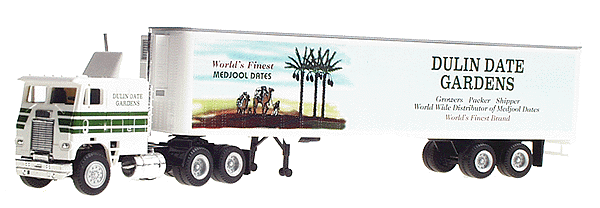 Tractor/Trailer -- Dulin Date Gardens-1