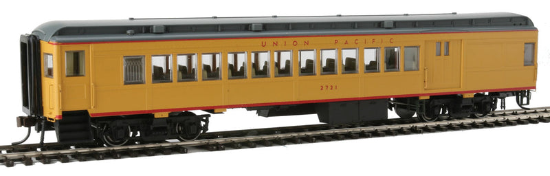 Heavyweight 65' Branchline Combine w/Lights - Ready to Run -- Union Pacific #2721 (Armour Yellow, gray, red)