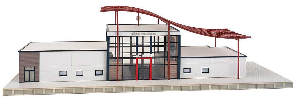 Winterberg Citizens' Train Station -- Kit - 20 x 7-11/16 x 6-1/8" 51 x 19.5 x 15.5cm-3