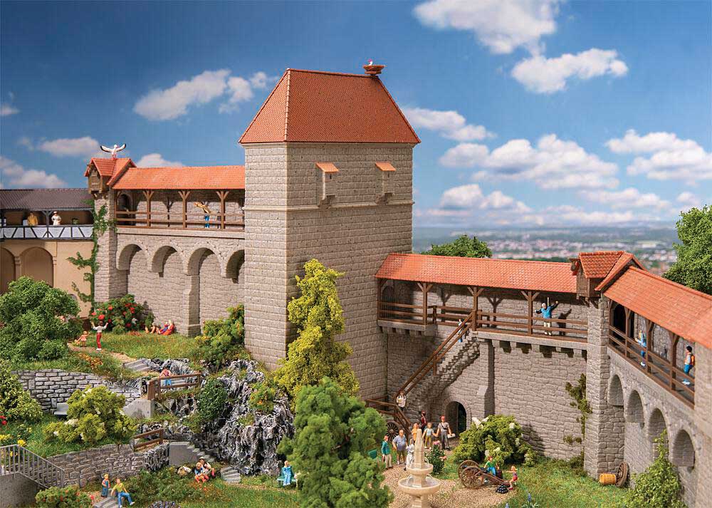 Old-Town Shield Wall -- Kit - 8-1/16 x 5 x 9-1/2" 20.5 x 12.8 x 24.1cm-1