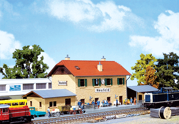 Neufeld Station