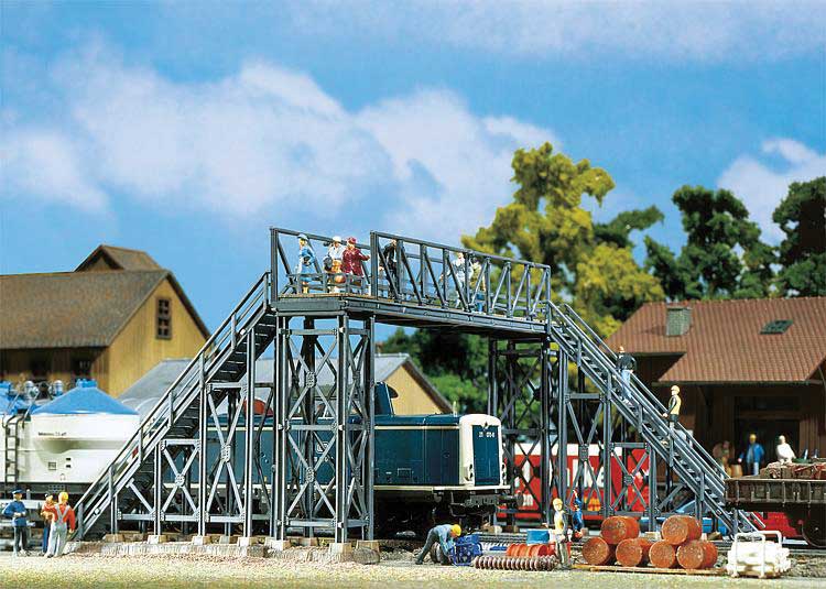 Footbridge -- Kit - 6-3/8 x 7-1/4 x 3-7/8" 16.2 x 18.5 x 9.9cm-1
