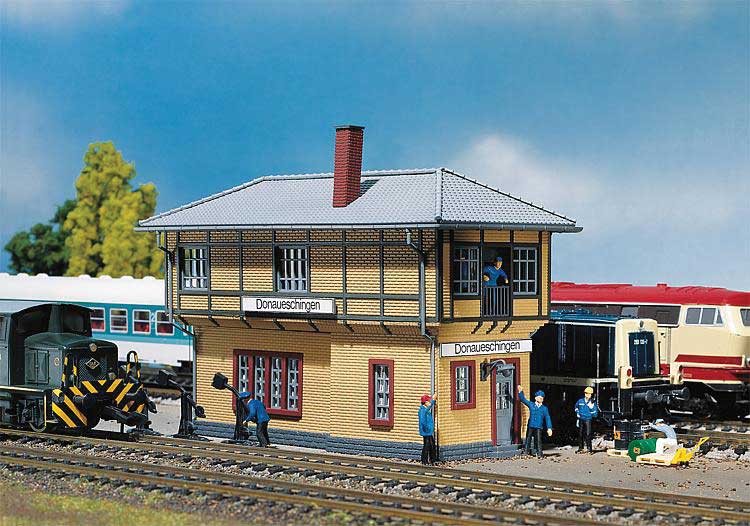 Donaueschingen Half-Timber Signal Tower -- Kit - 6-1/4 x 2-5/8 x 4-3/16" 15.8 x 6.7 x 10.7cm-1
