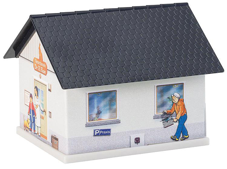 Veterinarian's Office - Basic -- Fold-Together Printed Paper Kit