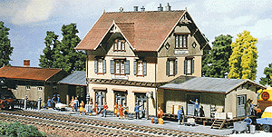 Guglingen Rural Station -- 6-1/2 x 3" 16.5 x 7.8cm
