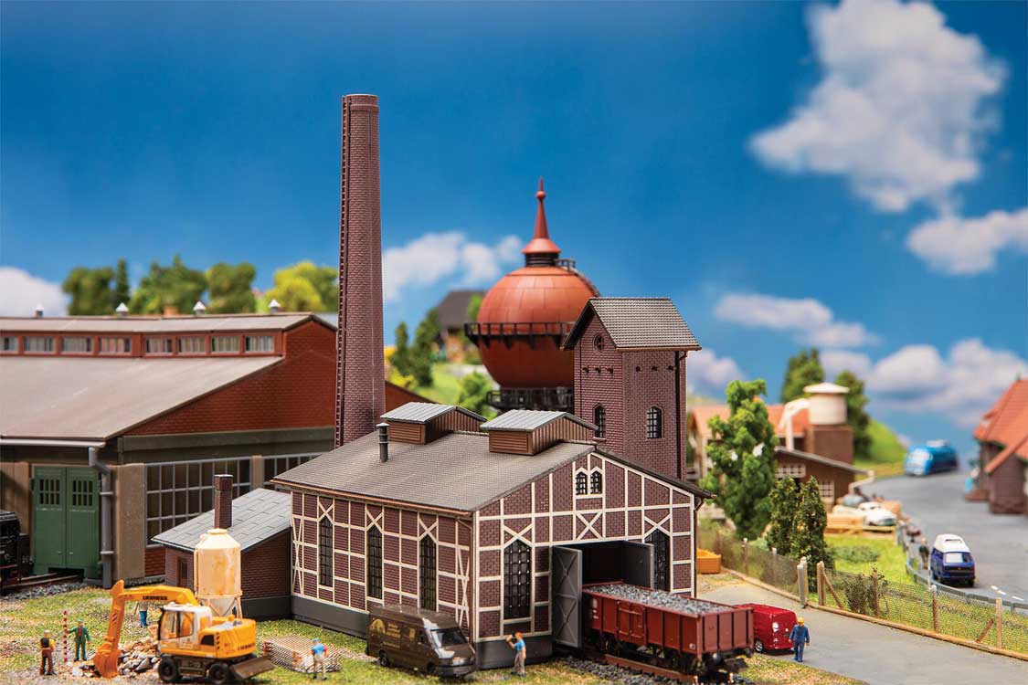 Heating Plant -- Kit - 6-11/16 x 5-7/16 x 6-3/4" 17 x 13.8 x 17.2cm-1