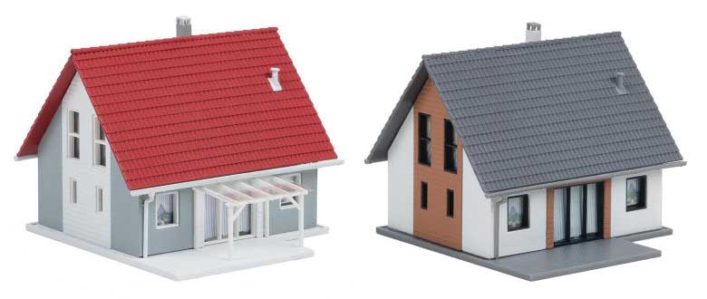 2 Single-Family Houses -- Kit - 2-5/16 x 2-1/2 x 2" 2-1/2 x 2-1/2 x 2" 5.9 x 6.3 x 5cm & 6.4 x 6.-3
