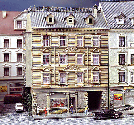 Town House w/Small Shop On Ground Floor - Painted/Weathered -- 3-9/16 x 2-3/4 x 5-1/2" 9 x 7 x 14cm