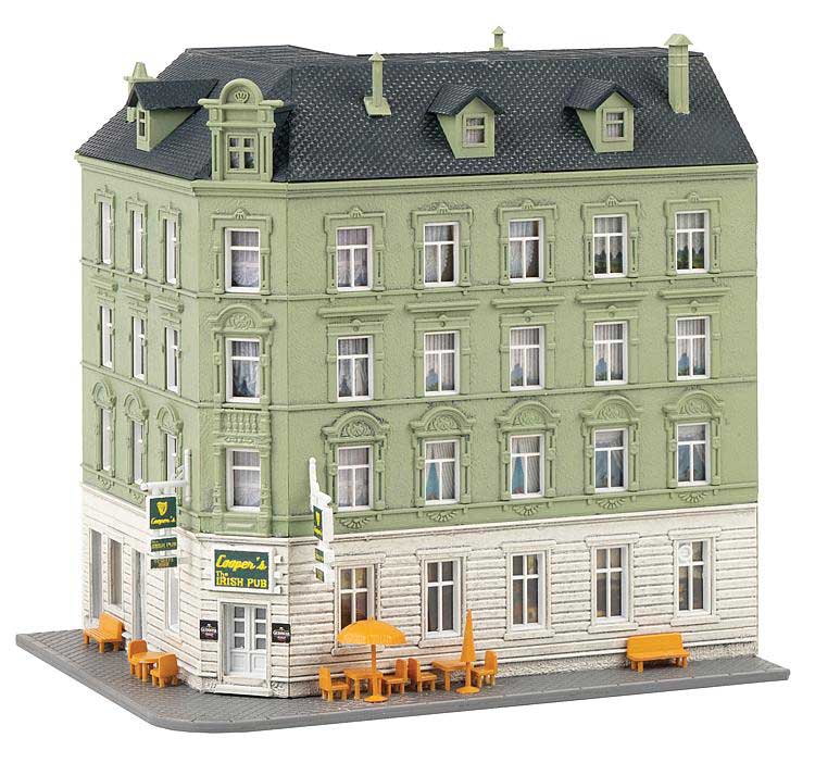 Corner House with Pub -- Weathered Kit - 5-3/16 x 4-1/8 x 5" 13.2 x 10.5 x 12.7cm-1