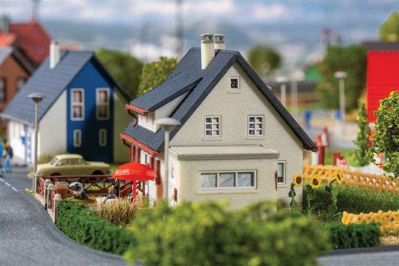 Single-Family House -- Kit - 2-7/8 x 3-1/16 x 2-1/16" 7.3 x 7.8 x 5.3cm-2