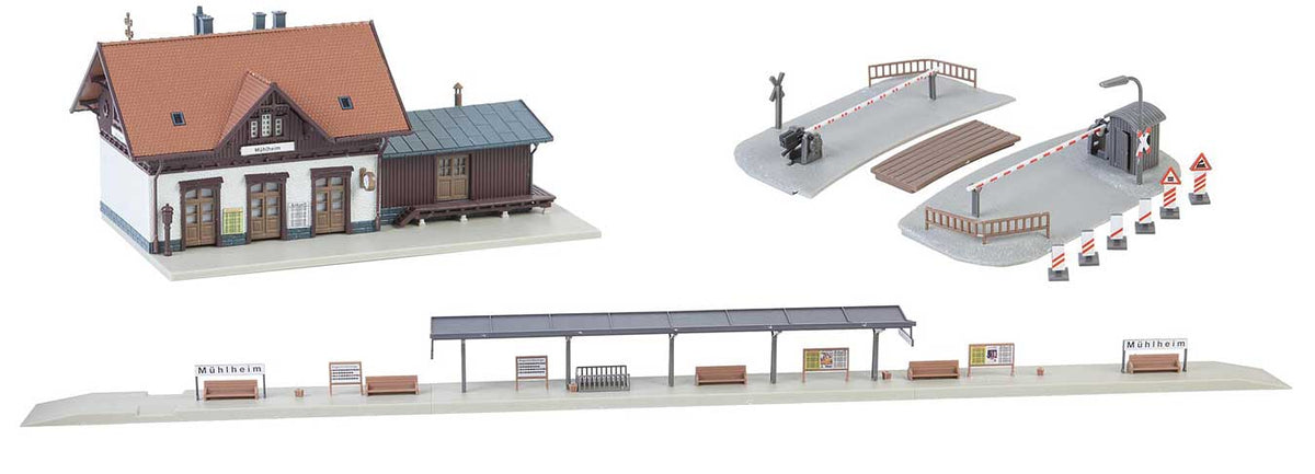 Muhlheim Railway Station Set -- Kit - Includes Staion, Platform and Grade Crossing with Crossing Shanty-2