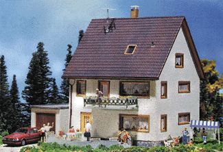 Two-Family House w/Garage -- 6-7/16 x 6-3/16 x 6" (16 x 15.5 x 15cm)