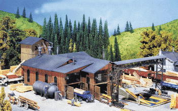 Sawmill -- 22 x 10-13/16 x 6-13/32" (55 x 27 x 16 cm)