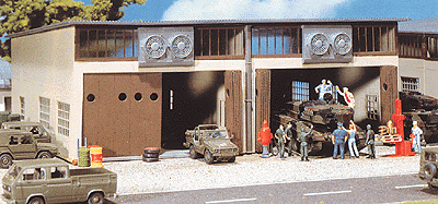 Military Motor Pool Large 2-Stall Repair Shed -- 9-21/64 x 6-59/64 x 3-13/32" 23.3 x 17.3 x 8.5cm
