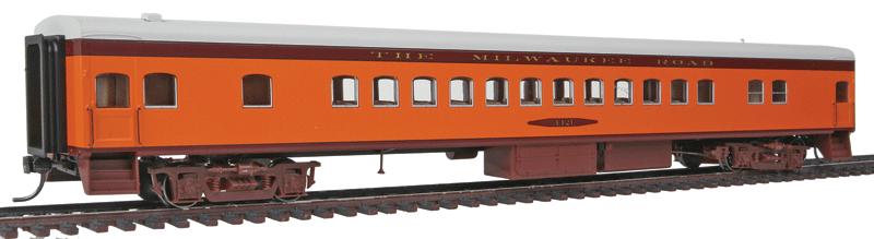 1935 Hiawatha Streamlined Coach - Ready to Run -- Milwaukee Road #4421 (orange, gray, maroon)