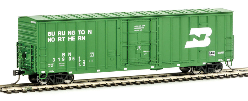 Soo Line-Built 7-Post Plug-Door Boxcar w/Diagonal-Panel Roof - Ready to Run -- Burlington Northern #319051 (Cascade Green, white)