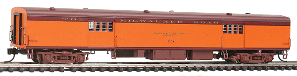 Milwaukee Road 1935-Built Express Car - Ready to Run -- Milwaukee Road #1107 (orange, maroon, brown Roof)
