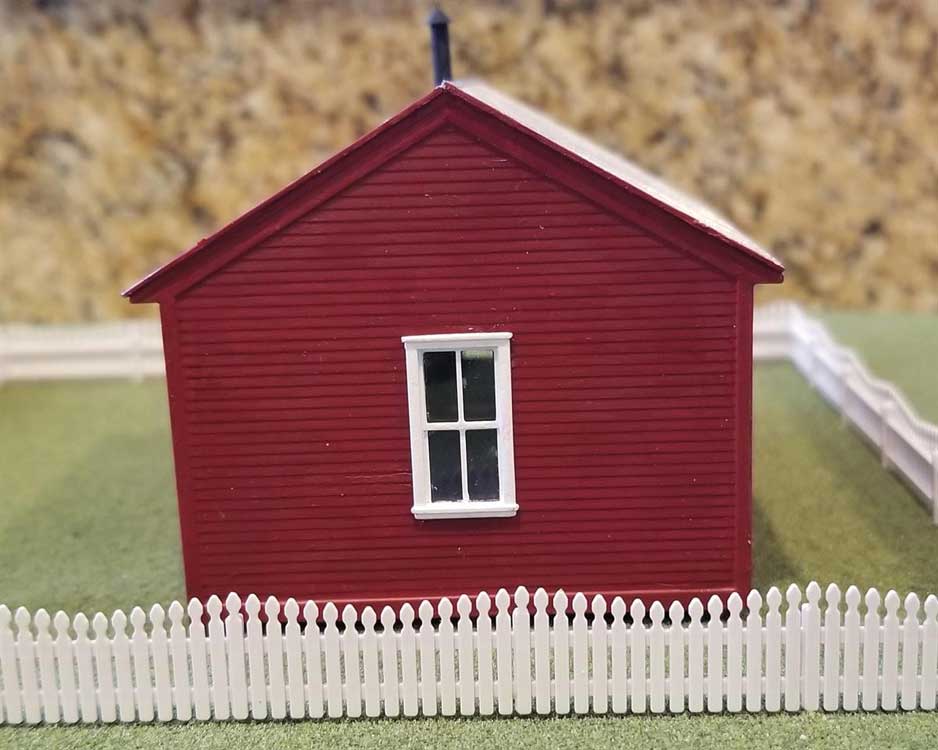 One-Room Schoolhouse - Kit -- Includes Fence & Outhouse - 2-3/4 x 4-1/2" 7 x 11.4cm-2
