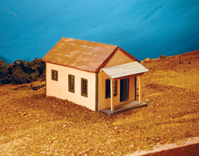 Shotgun House -- Kit - 4-1/2 x 1-3/4" 11.4 x 4.4cm
