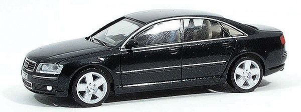 Automobile -- Audi A8 Sedan