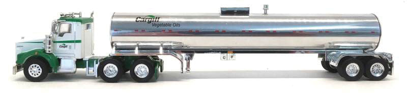 Kenworth T-800 Tractor with Food-Grade Tank Trailer - Assembled -- Cargill (white, green; Stainless)