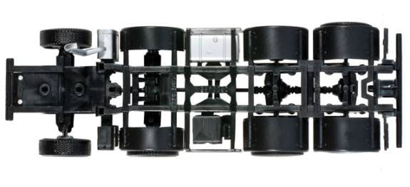 Chassis for MAN 8x4 Truck -- pkg(2)